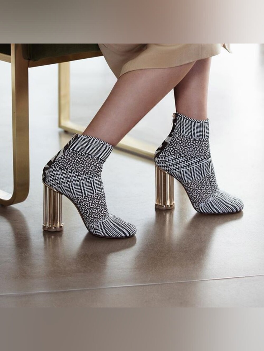 SALVATORE FERRAGAMO "Cerreto" Runaway Ankle WOVEN Boot 8 MSRP $2300